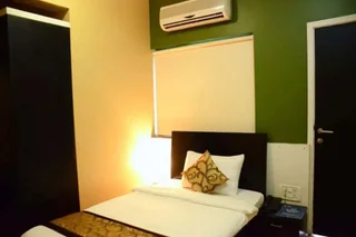 Пуна: Honey Hospitality Service Apartment-Aundh