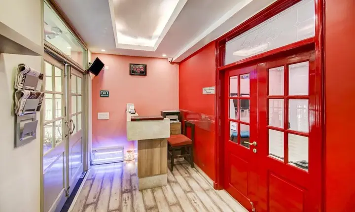 Гуруграм: OYO 8761 Hotel Mall View