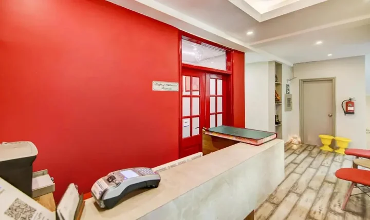 Гуруграм: OYO 8761 Hotel Mall View