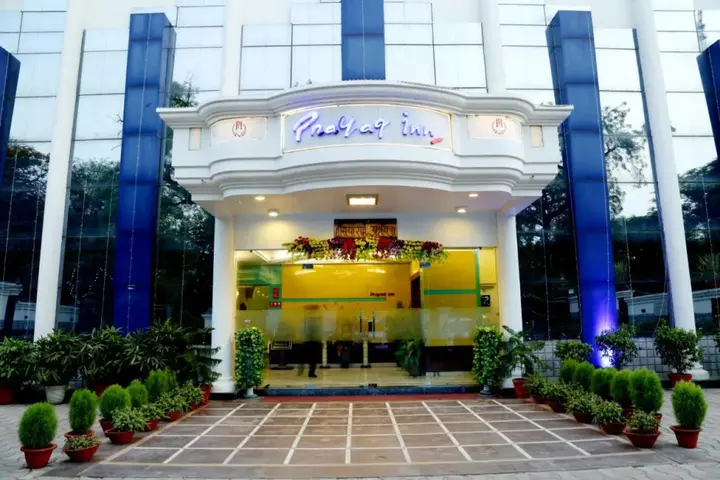 Праяградж: Hotel Prayag Inn
