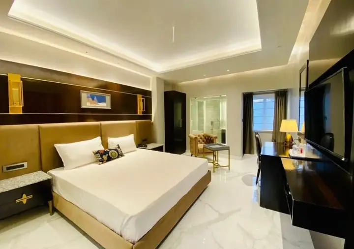 Праяградж: Hotel Prayag Inn