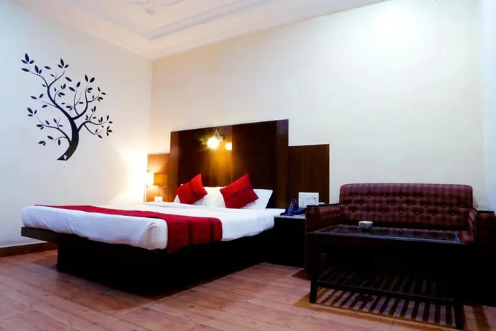 Праяградж: Hotel Prayag Inn