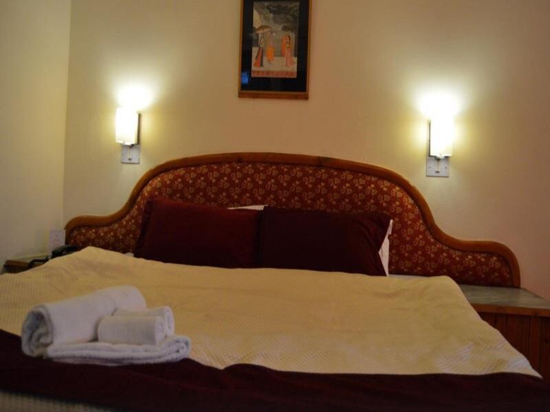 Чамба: OYO 26147 Hotel Guncha Siddhartha