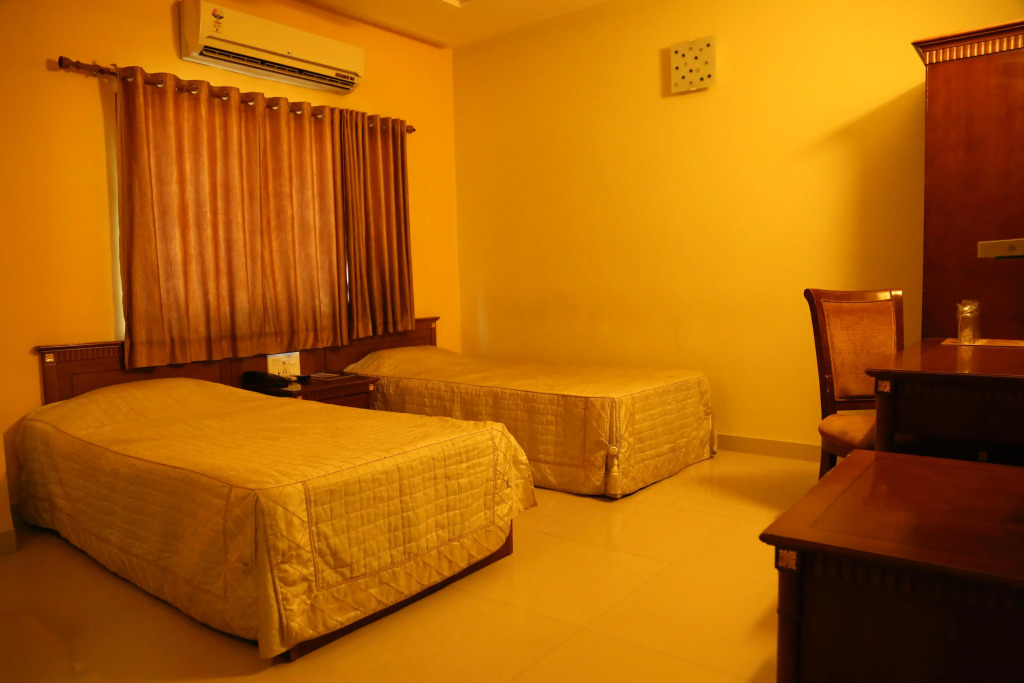 Hotel Indralok — фото 4