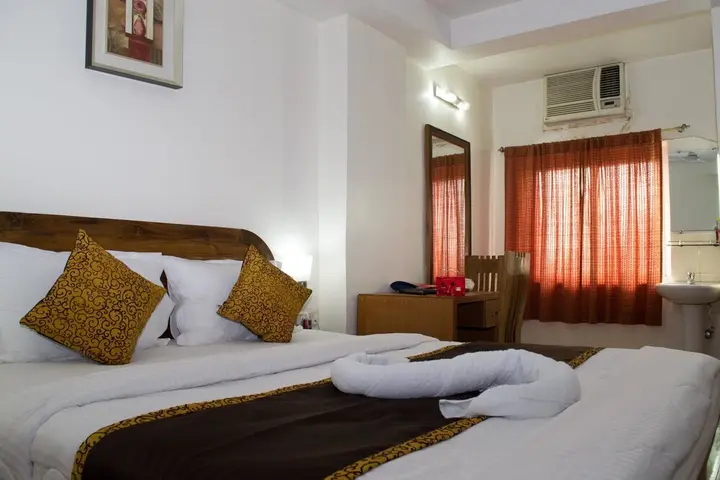 Каттак: OYO 2182 Hotel Seetal