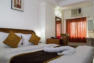 Каттак: OYO 2182 Hotel Seetal