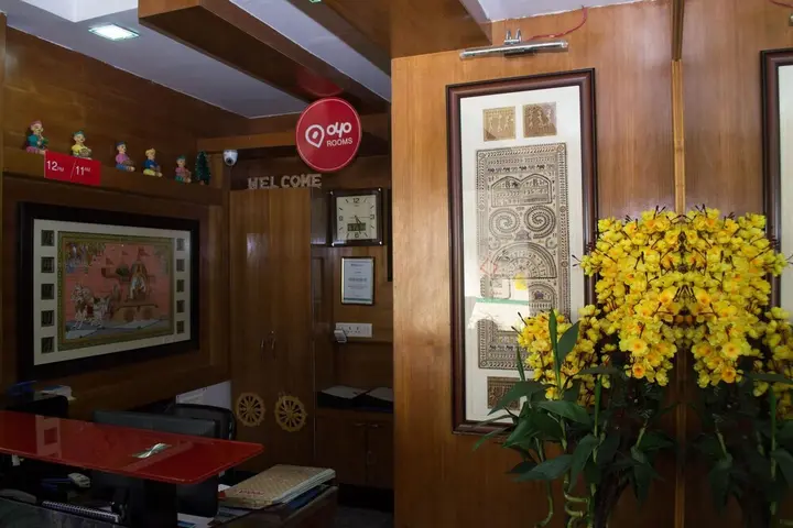 Каттак: OYO 2182 Hotel Seetal