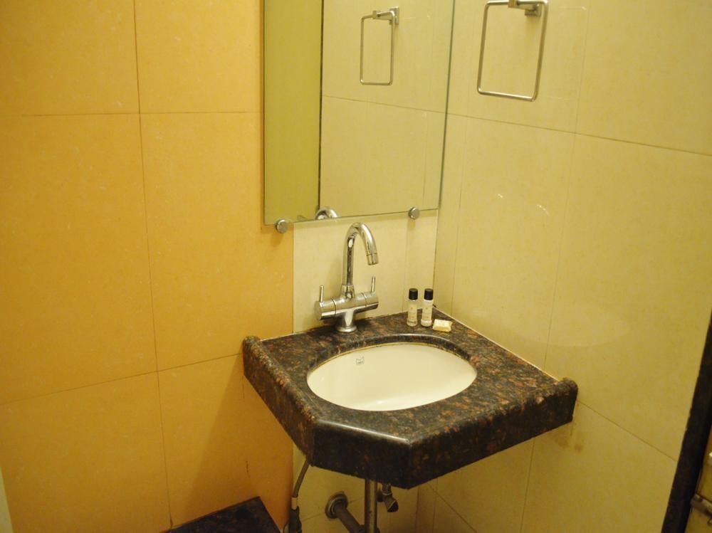 Анклешвар: OYO 2430 Hotel Apex