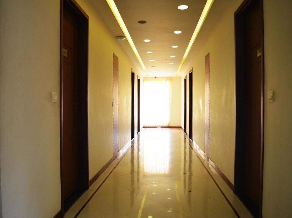 Анклешвар: OYO 2430 Hotel Apex