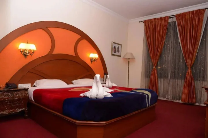 Ути: Welbeck Residency
