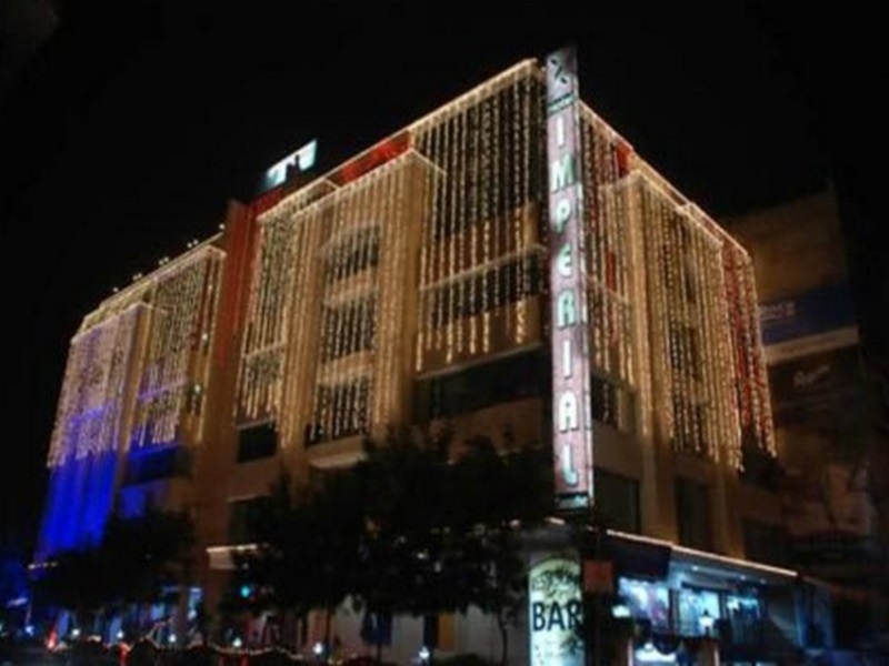 Бахадрабад: Hotel Imperial Blue