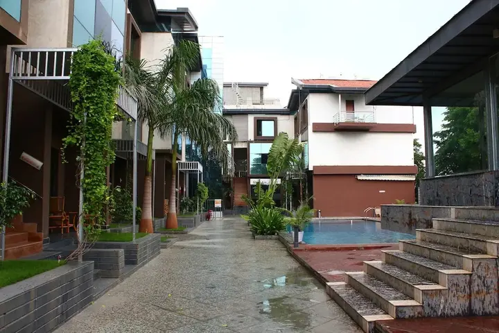 Раджкот: Hotel Krishna Park