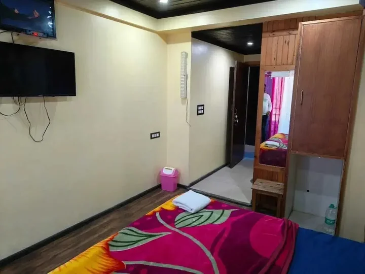 Наинитал: The Oak Trails Eco Lodge