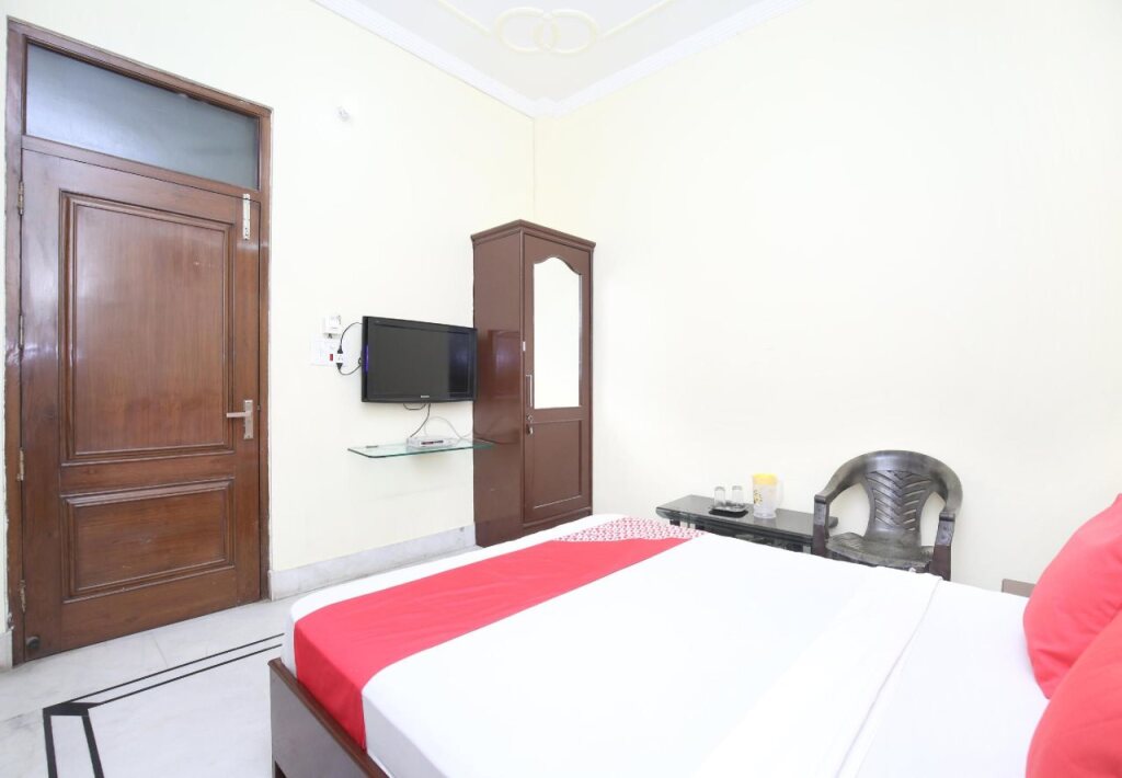 Амритсар: Hotel Dhingra Residency