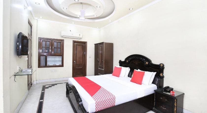 Амритсар: Hotel Dhingra Residency