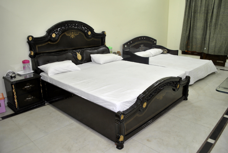 Амритсар: Hotel Dhingra Residency
