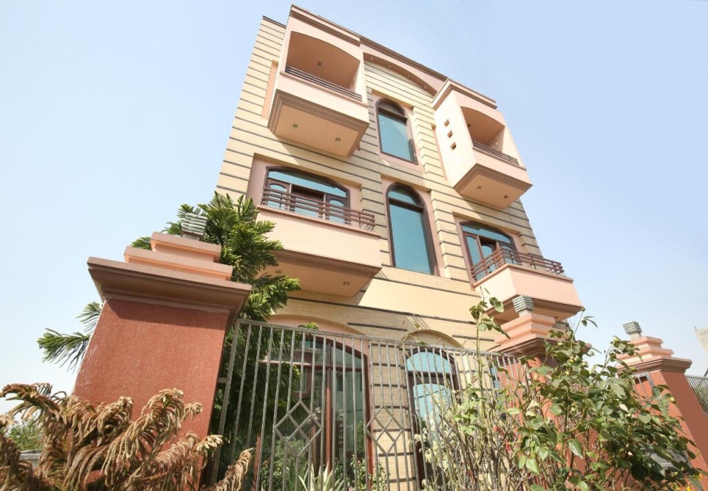 Амритсар: Hotel Dhingra Residency