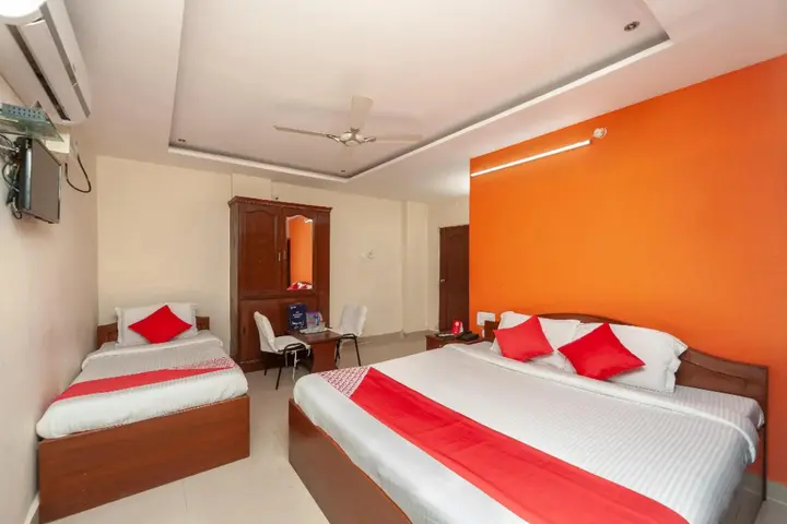 Шрикалахасти: Hotel Sri Shiva Shakti