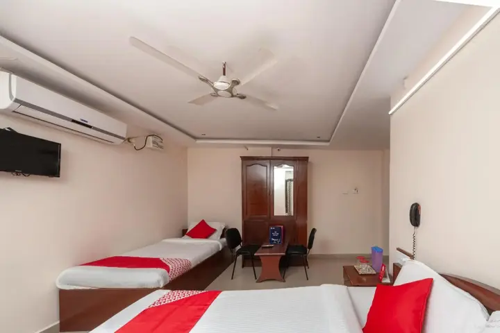 Шрикалахасти: Hotel Sri Shiva Shakti