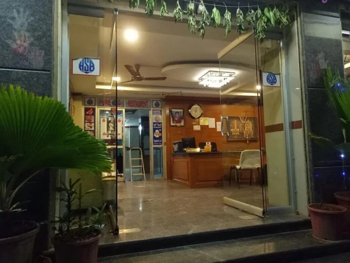 Шрикалахасти: Hotel Sri Shiva Shakti