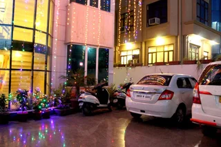 Гуруграм: Hari’s Court Inns & Hotels, Gurgaon