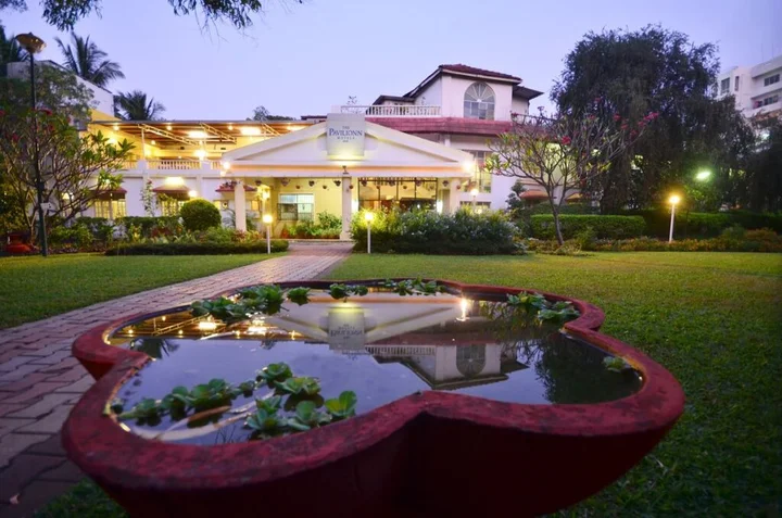 Колхапур: The Pavillion Hotel