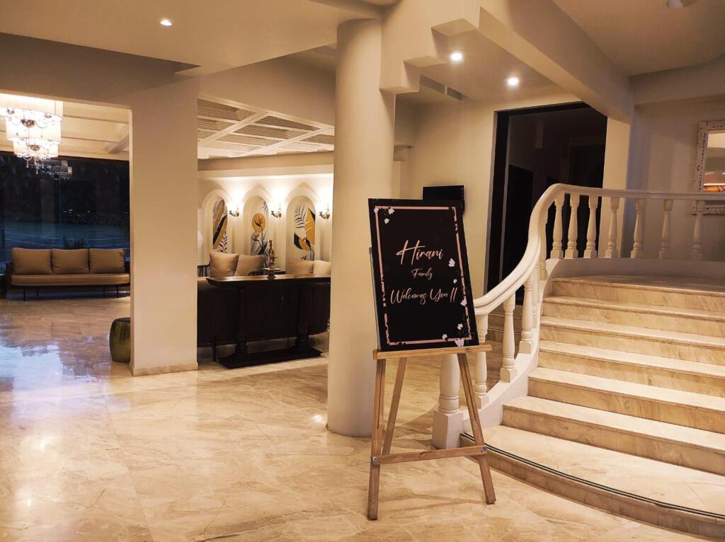 Колхапур: The Pavillion Hotel