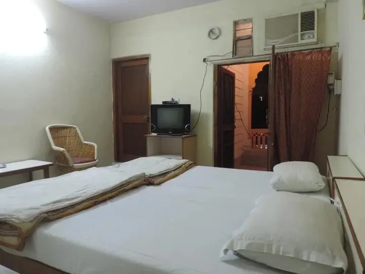 Джайпур: Hotel Rose Palace