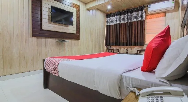 Маргао: Hotel Surya Palace