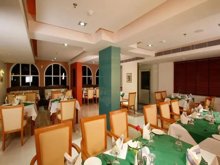 Куруппумтара: Hotel Olive International