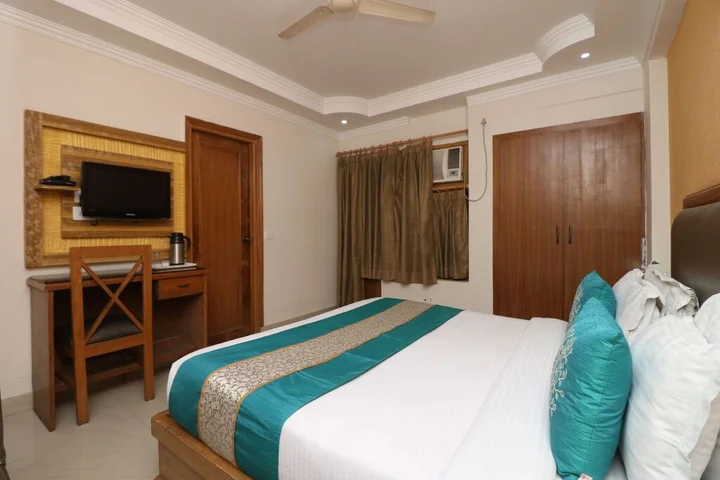 Дехрадун: OYO 9978 Hotel Calista