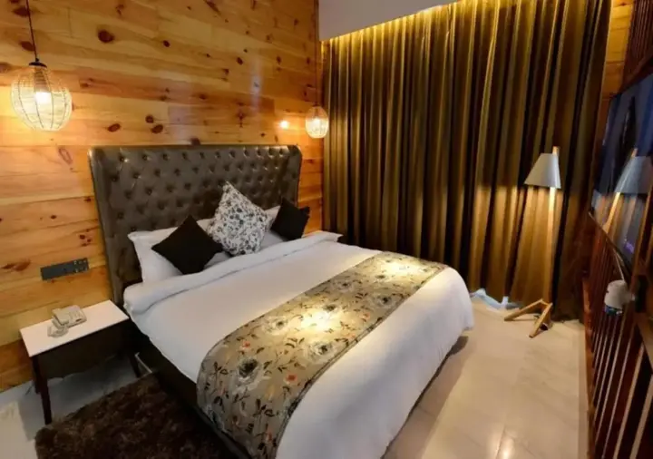 Казаули: Kasauli Hills Resort