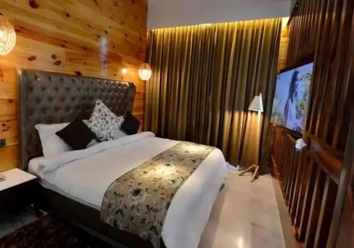 Казаули: Kasauli Hills Resort