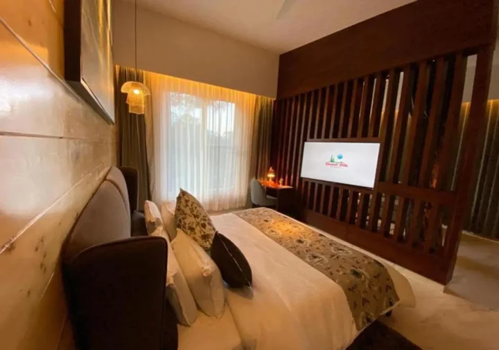 Казаули: Kasauli Hills Resort