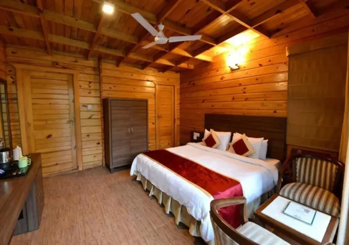 Казаули: Kasauli Hills Resort