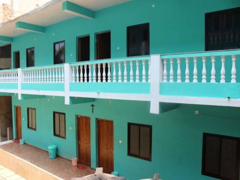Анджуна: KS8 Guest House