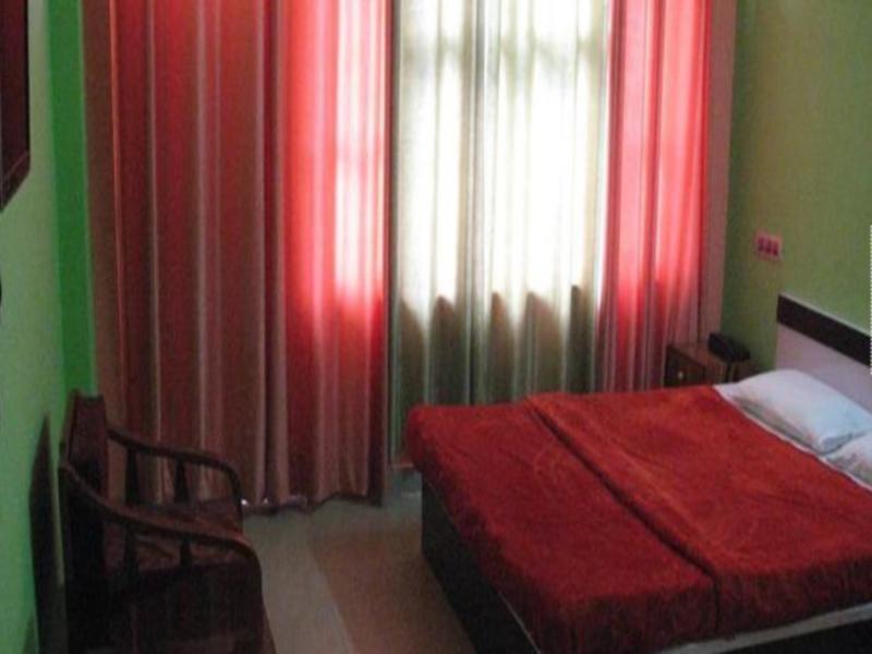 Дармсала: The Pitstop Hotel