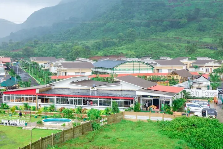 Игатпури: Rainforest Resort and Spa, Igatpuri -Nature's Luxury Awaits