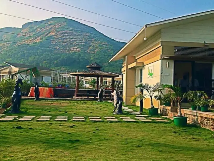Игатпури: Rainforest Resort and Spa, Igatpuri -Nature's Luxury Awaits