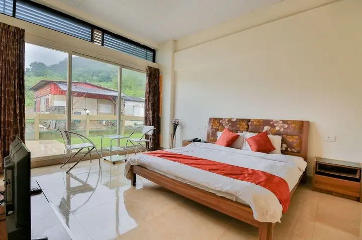 Игатпури: Rainforest Resort and Spa, Igatpuri -Nature's Luxury Awaits