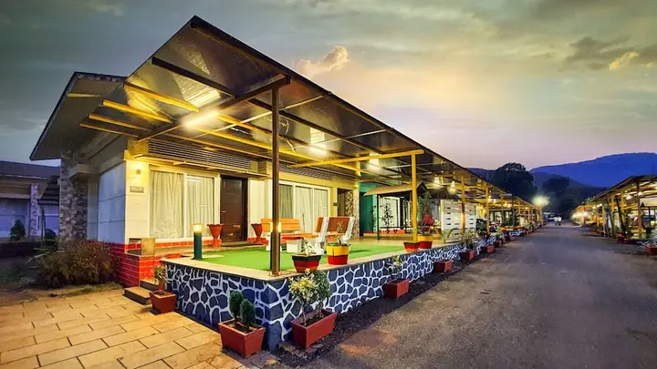 Игатпури: Rainforest Resort and Spa, Igatpuri -Nature's Luxury Awaits