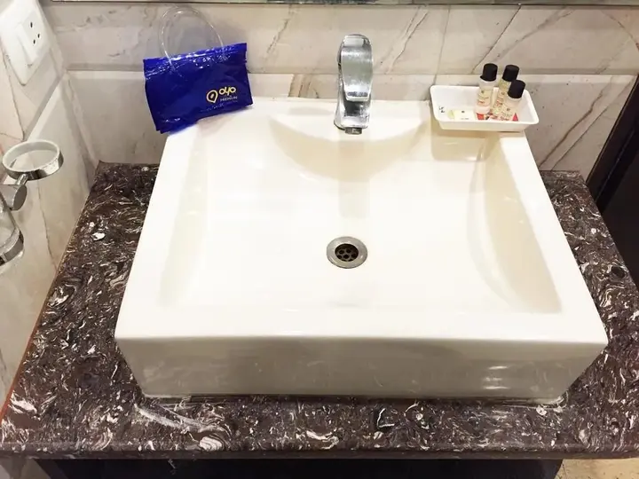 Вриндаван: Hotel Krishnam Vrindavan