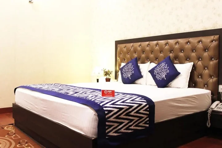 Вриндаван: Hotel Krishnam Vrindavan