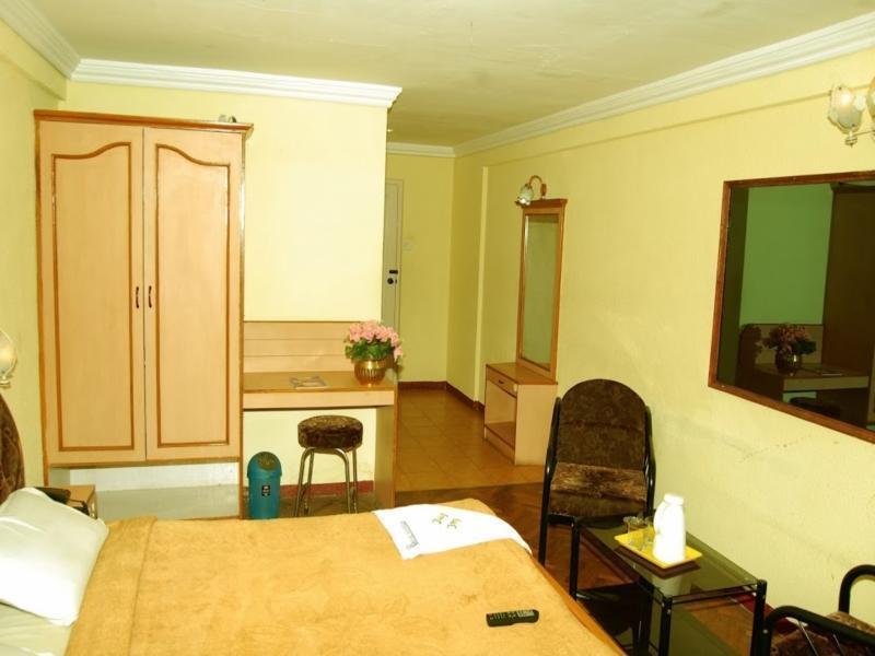Кодайканал: Royal Hotel