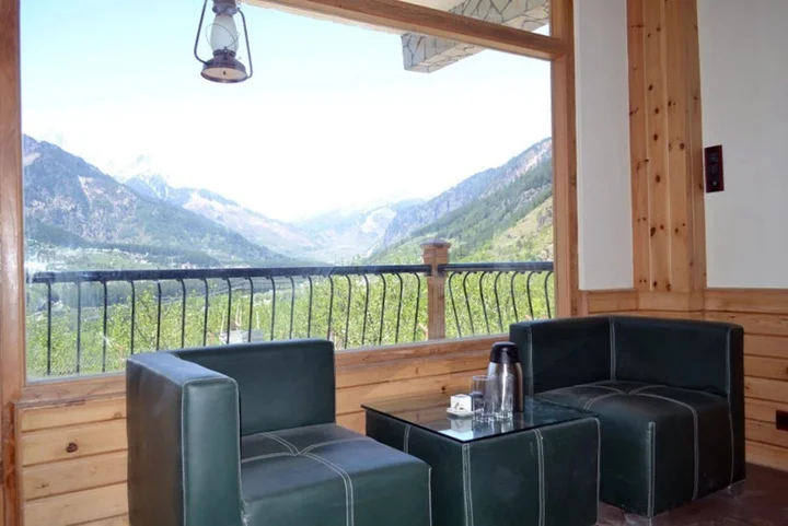 Манали: 7 Hills Resort