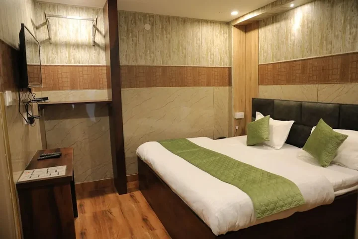 Катра: Hotel Green View