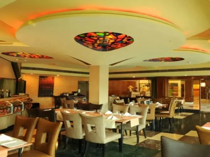 Лудхиана: Hotel Paul Una Xpress