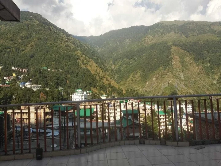 Дармсала: Ravine inn