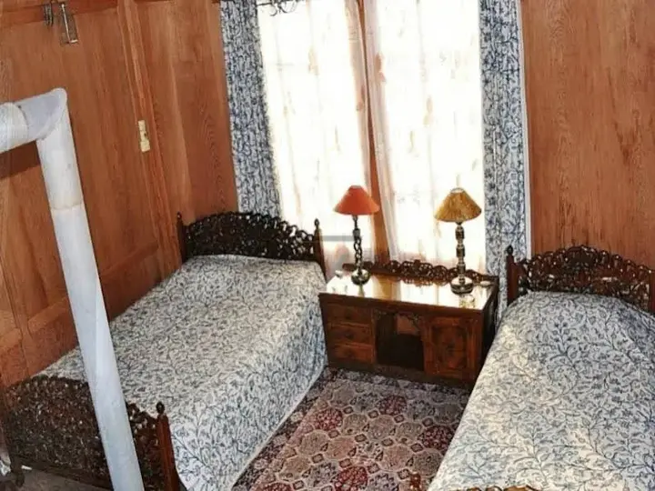 Шринагар: Royal Group of Houseboats