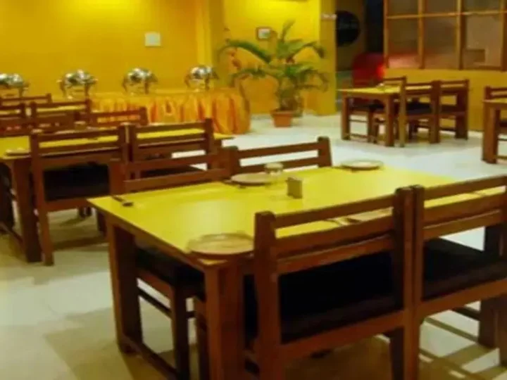 Порт-Блэр: Hotel Rhishabh Port Blair